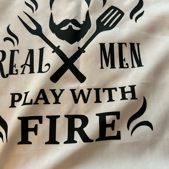 While Apron - real men play with fire- man cave- Father’s Day- Christmas - Picture 4 of 6